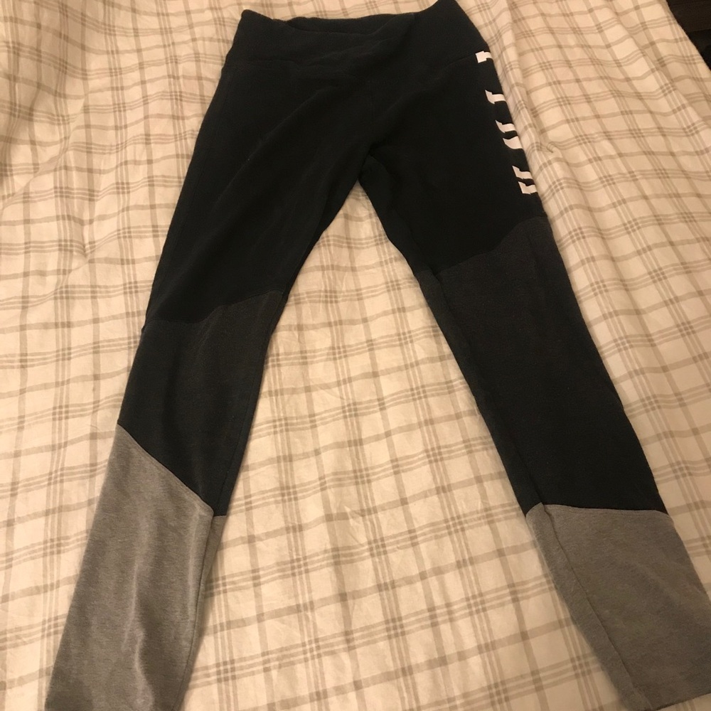 Vs pink leggings